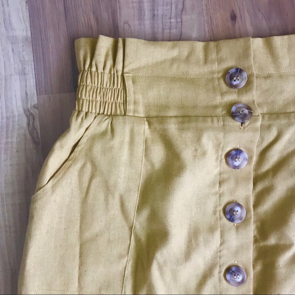 High Waisted Skirt Mustard Size L - Picture 3 of 4